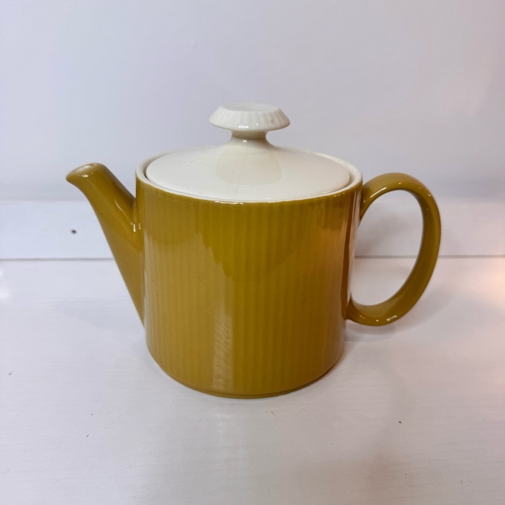 vintage Homer Laughlin Sheffield Serenade Teapot